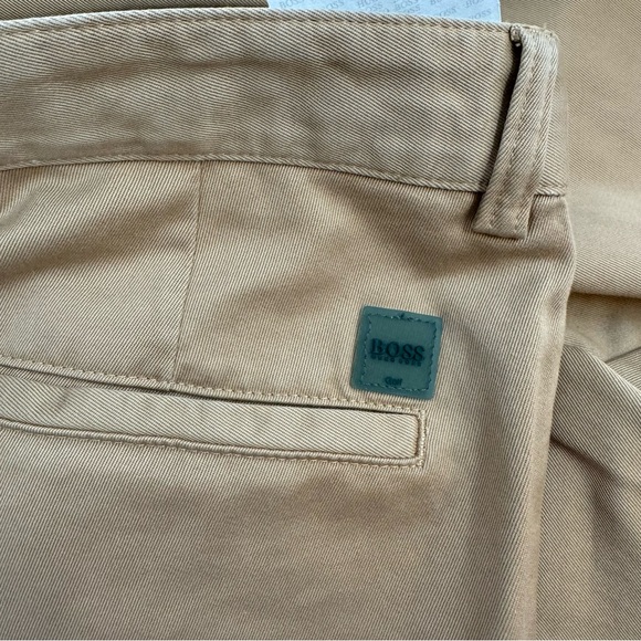 Hugo Boss Roberts Inn Polyester Tan Khaki Mens Pleated Golf Pant Size 40x34 NWD - Picture 7 of 14